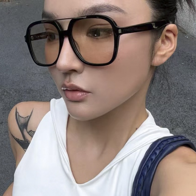 New Double Bridge Pilot Sungla - Designer Sunglasses recension och pris